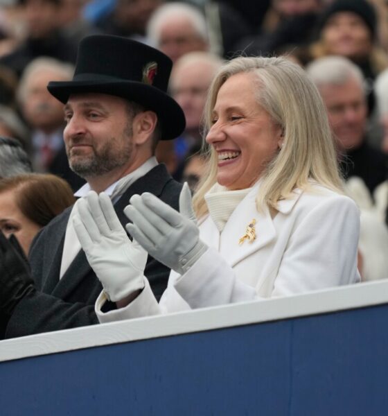 Abigail Spanberger becomes Virginia's 1st female governor
