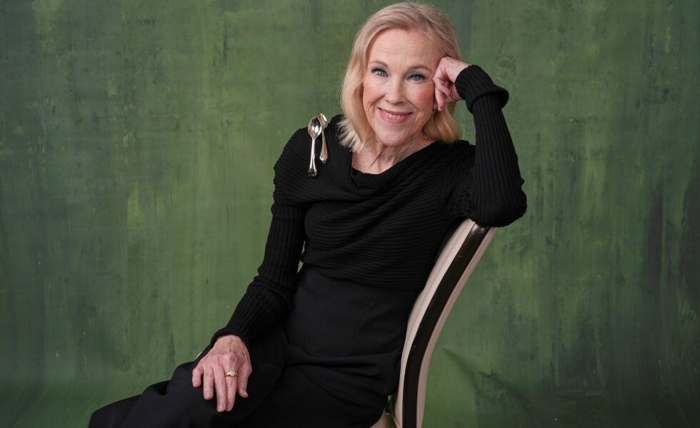 Catherine O'Hara dies at 71