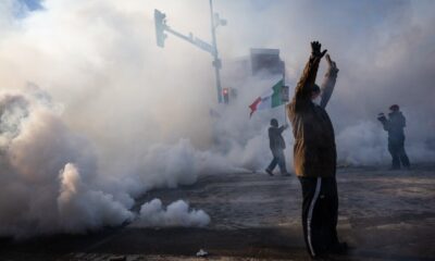 After fatal shooting in Minneapolis, protesters and Democrats demand federal agents leave