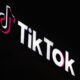 TikTok finalizes a deal to form a new US unit