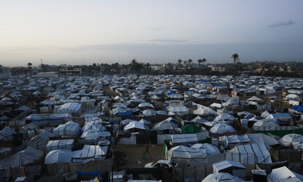 Hamas says it will dissolve Gaza government for new Palestinian leadership