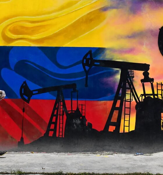 Venezuela's fall echoes Berlin Wall collapse, says expert whose parents fled Soviet Union