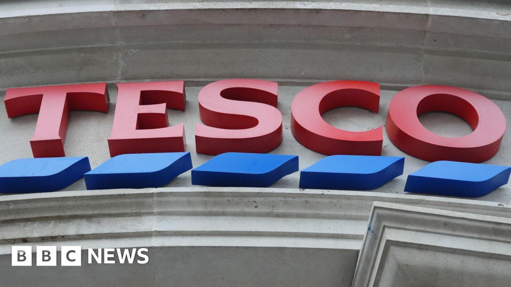 Tesco to cut 180 jobs within its head office