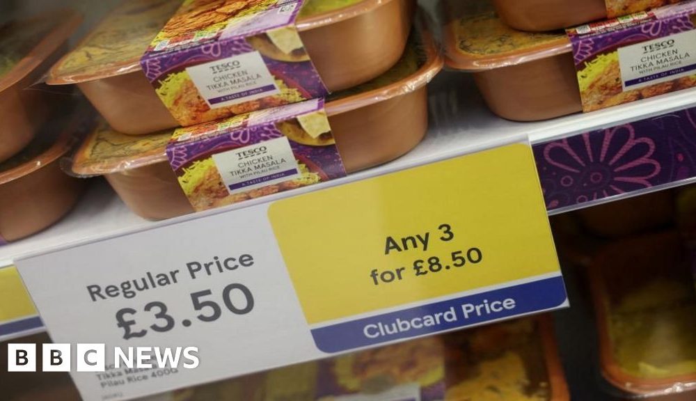 Tesco plans to give under-18s Clubcard access this year