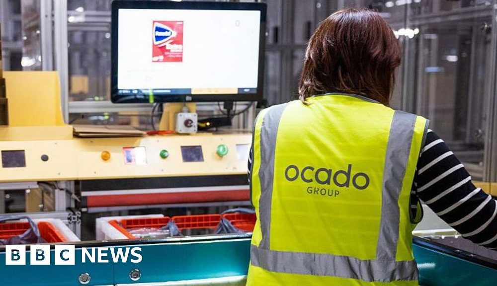 Ocado to axe 1,000 jobs in cost-cutting drive