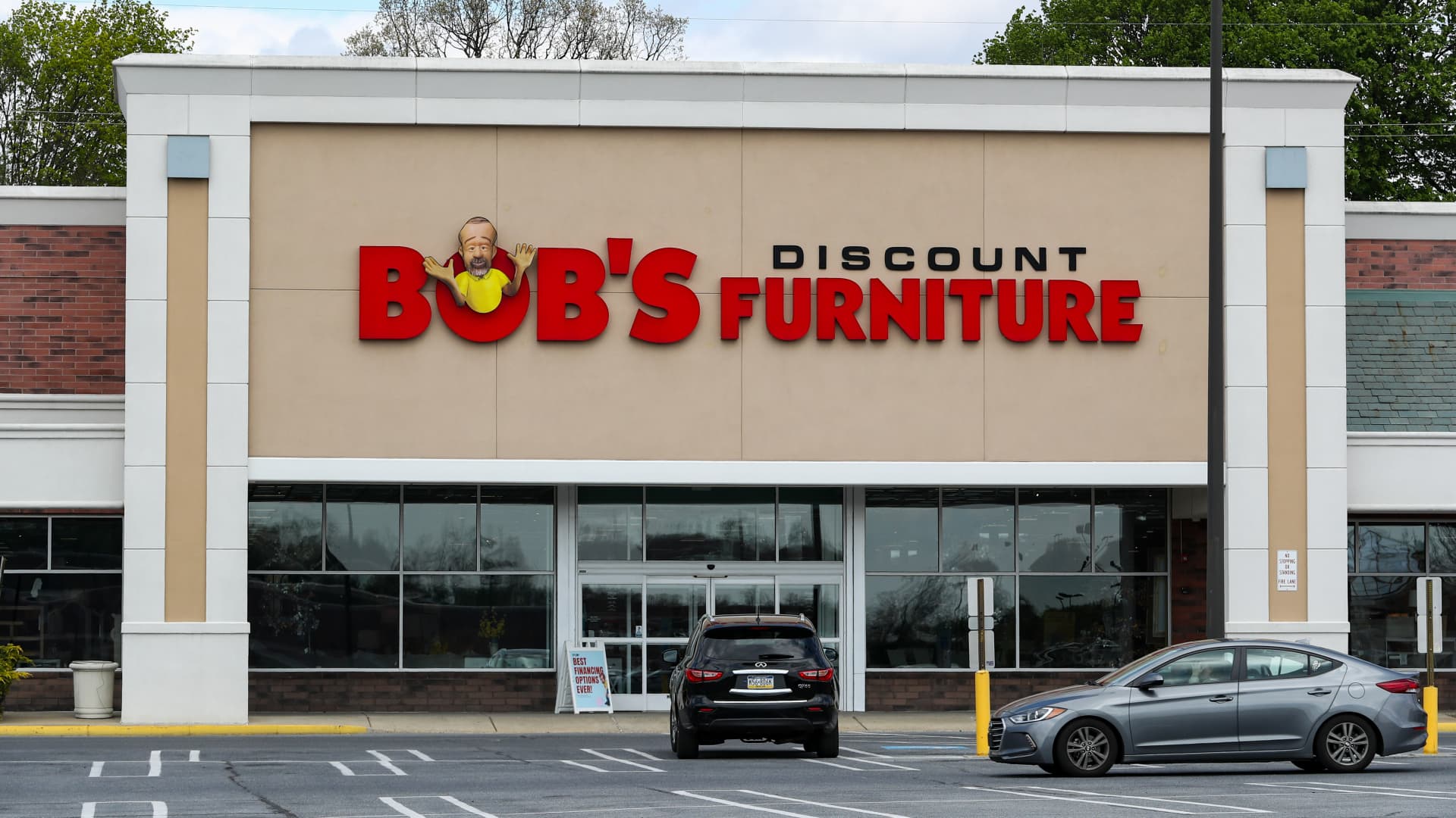 Bob's Discount Furniture (BOBS) to start trading on NYSE after IPO