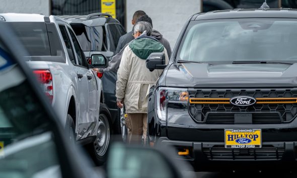 Tax season presents boom-or-bust test