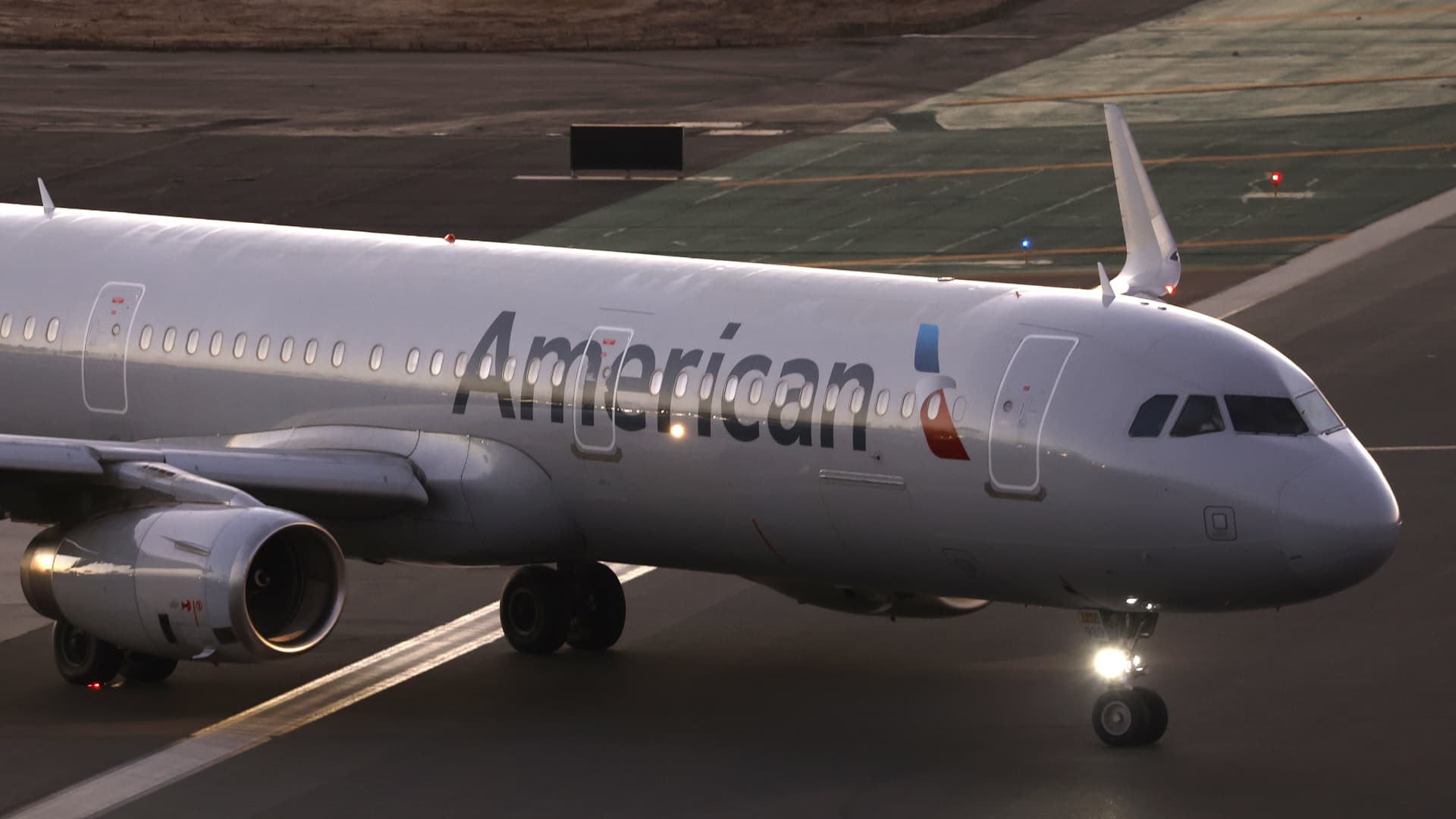 American Airlines flight attendants to picket as frustrations grow