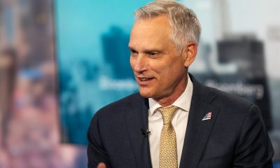 Pressure mounts on American Airlines CEO as carrier lags rivals