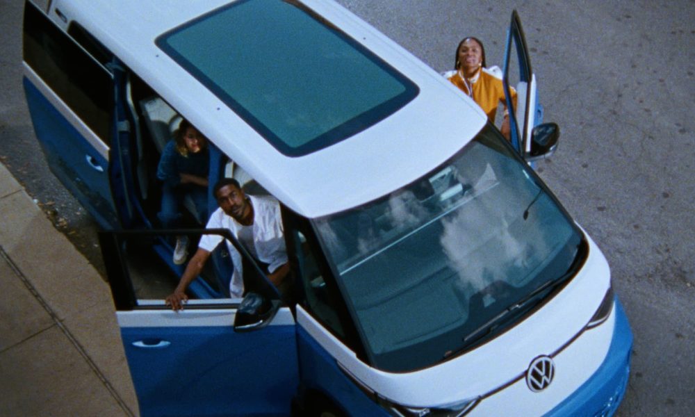 Automakers mainly skip 2026 Super Bowl advertising