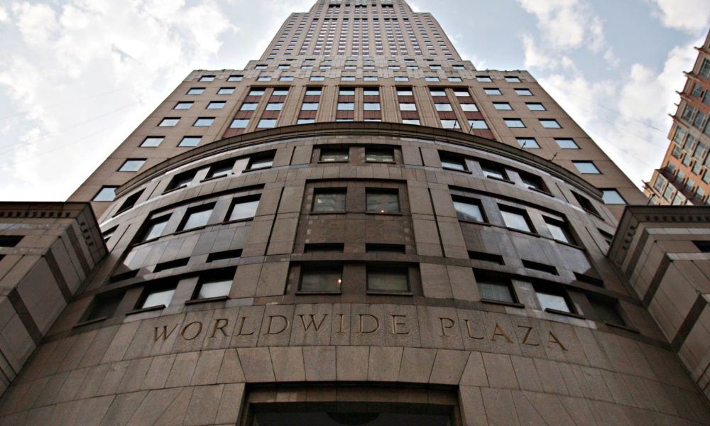 Delinquencies in commercial mortgage-backed securities rise