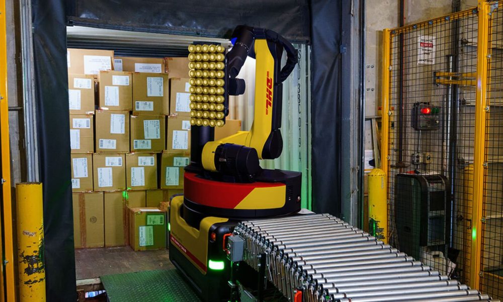 How package, logistics companies are bringing robots into warehouses