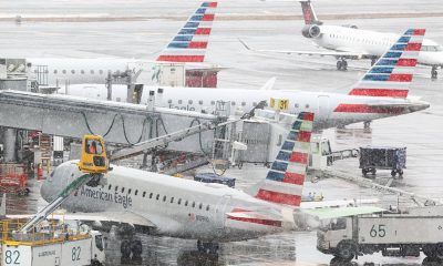 Blizzard cripples East Coast airports and cancels flights