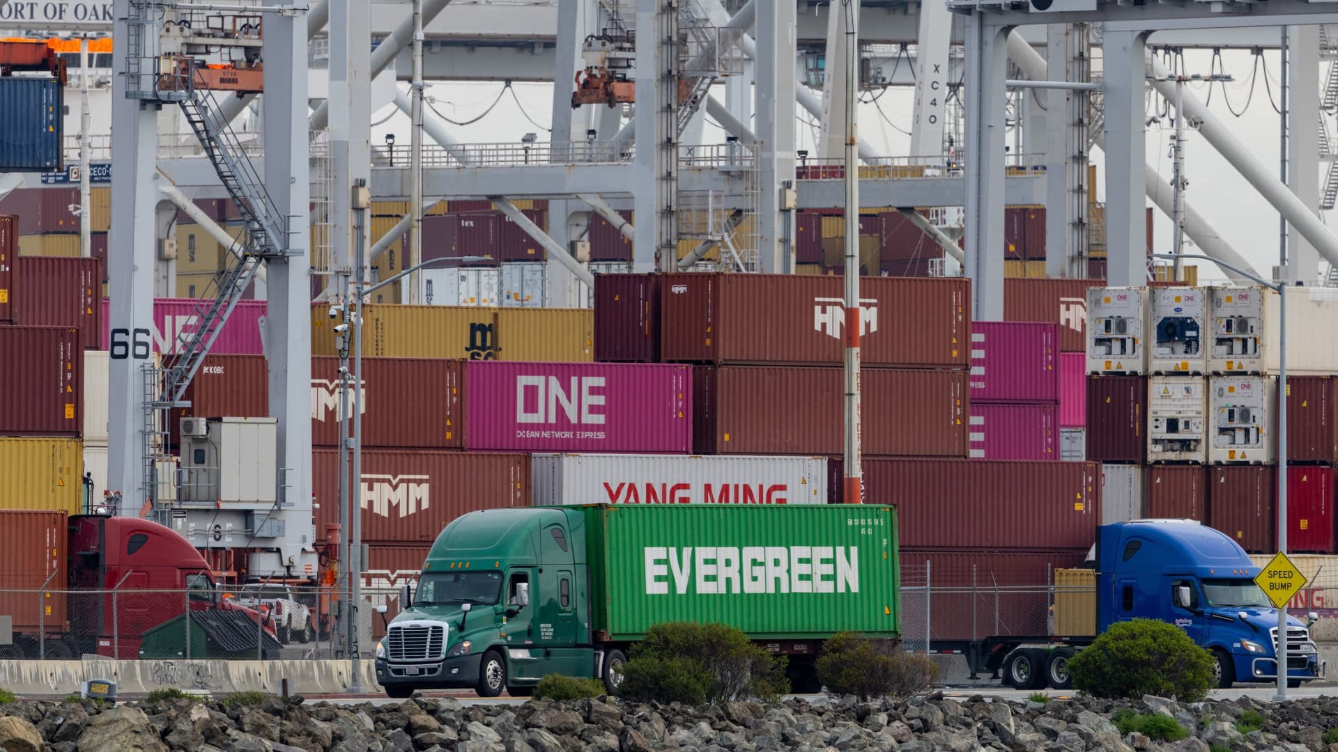 What Supreme Court tariff ruling means for global trade, U.S. economy