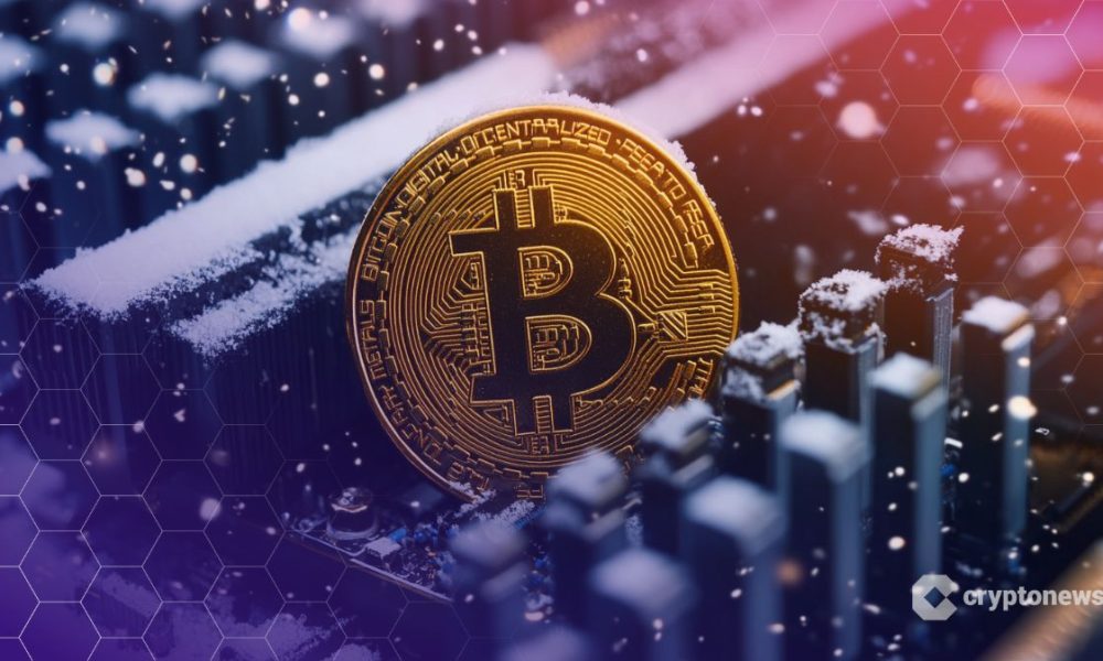 Bitcoin Hashrate Falls 12% After US Winter Storms Hit Miners