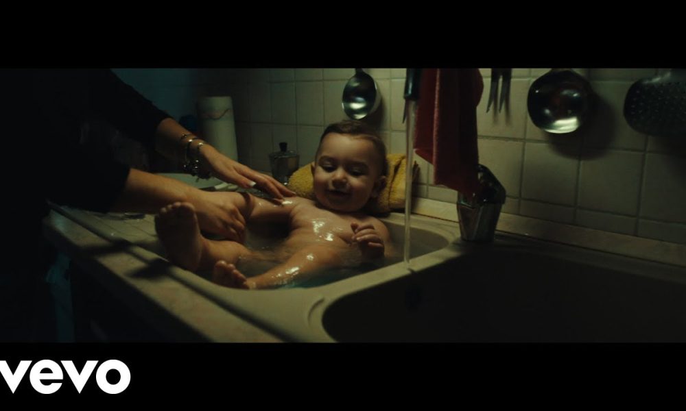 Geolier - MONEY (Official Video)