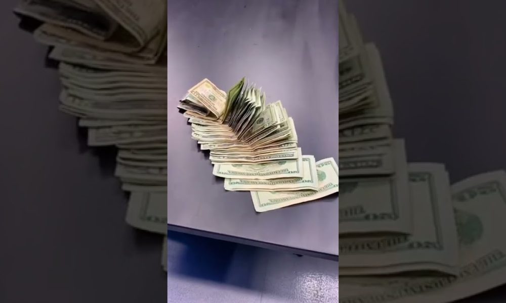 How To Save $10,000+ #savemoney #savings #finance