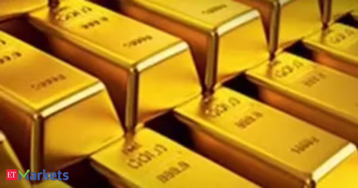 Gold bounces back on softer dollar, US-Iran concerns; silver rebounds