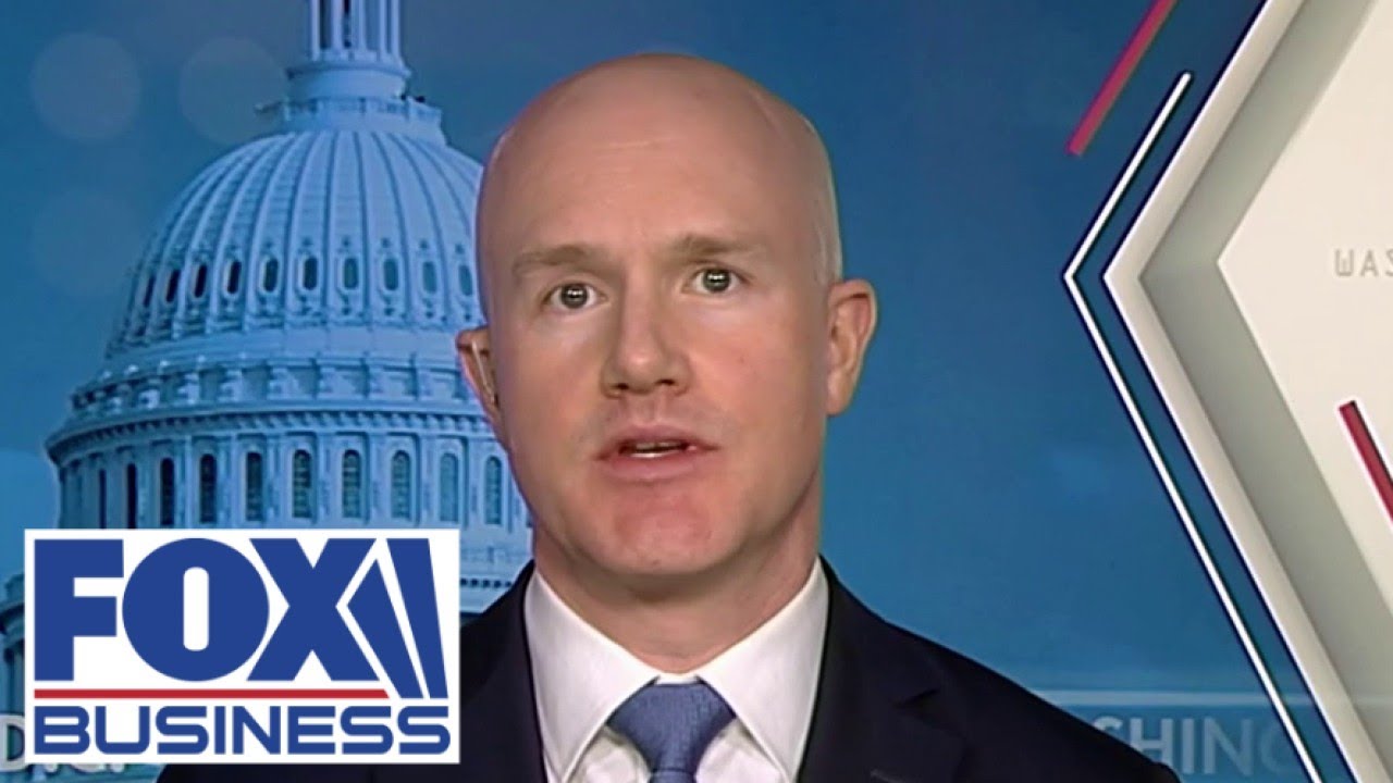 'DANGEROUS': Coinbase CEO warns banks are undermining Trump's crypto agenda