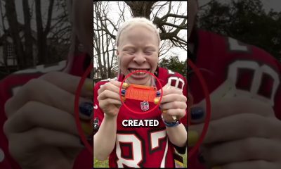 How Blind People Identify Paper Money