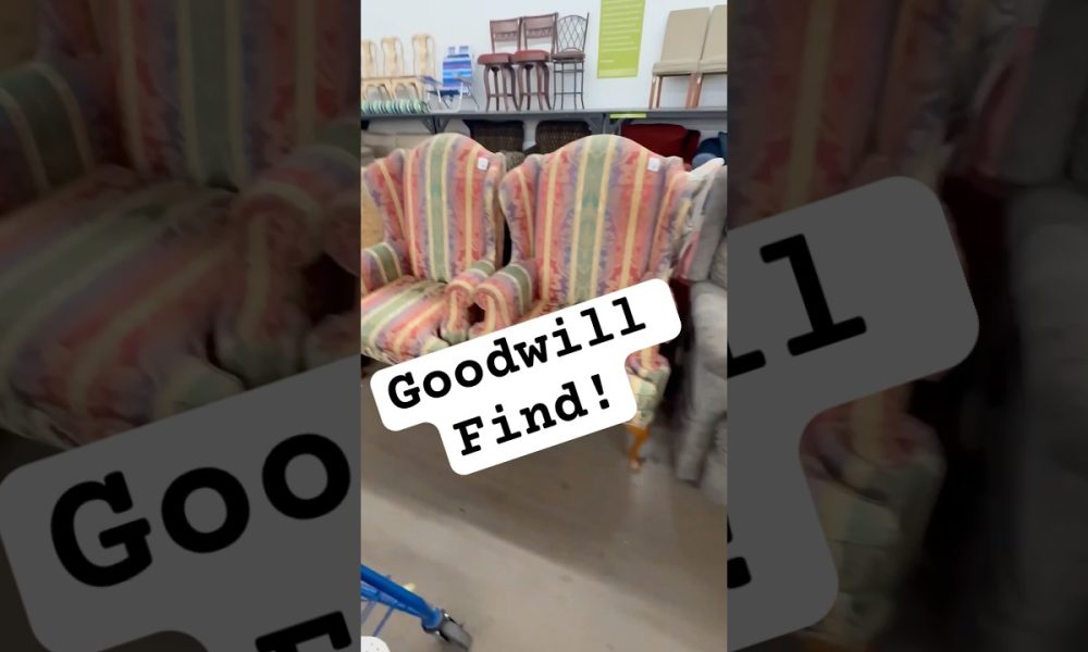 Another Goodwill find! No work, easy money! #profit #sidehustle #extraincome #money #easy #furniture