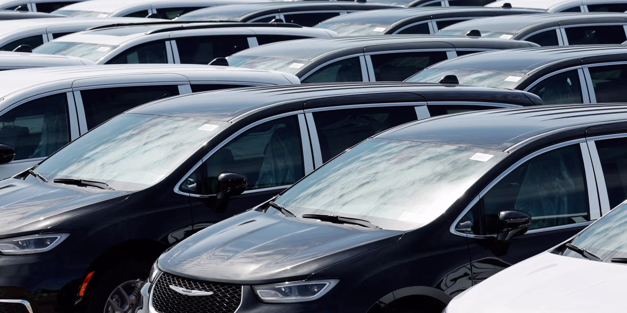 Canadian Manufacturing Shipments Rise, Driven by 12% Auto Rebound