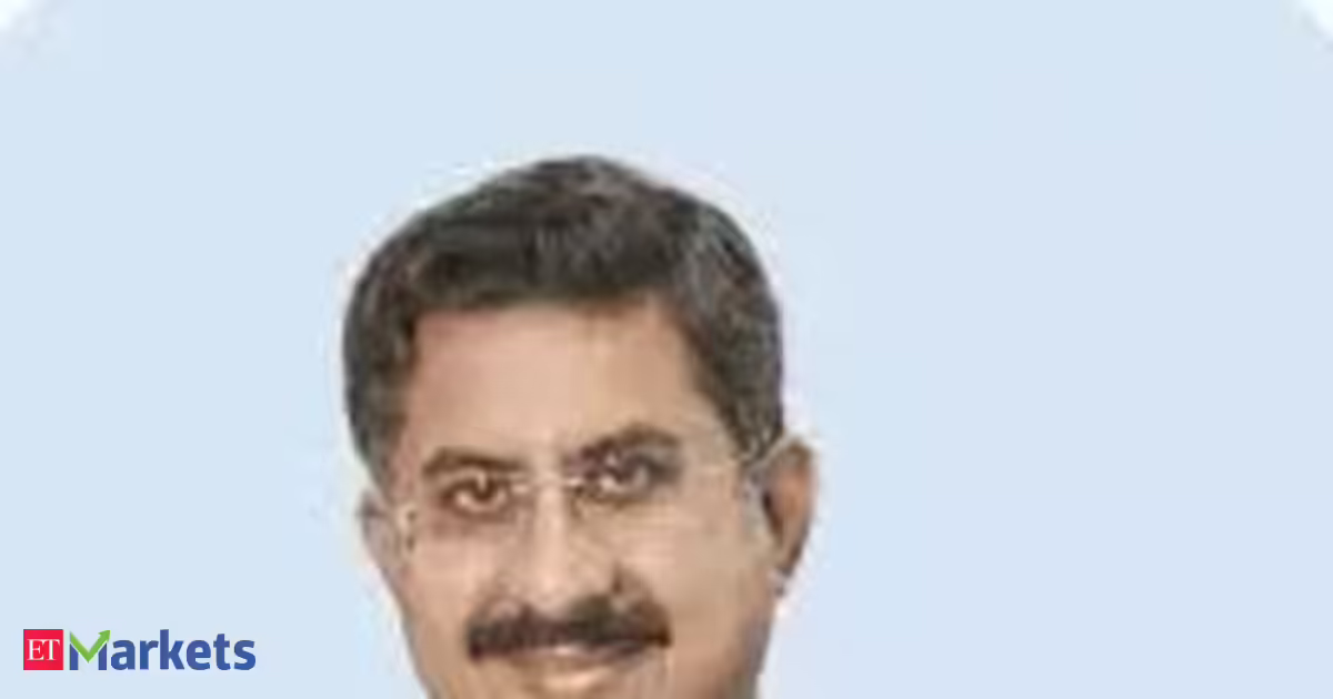 ETMarkets Smart Talk | Only 16% IPOs beat market returns; be selective, says Ajay Tyagi who follows Warren Buffett