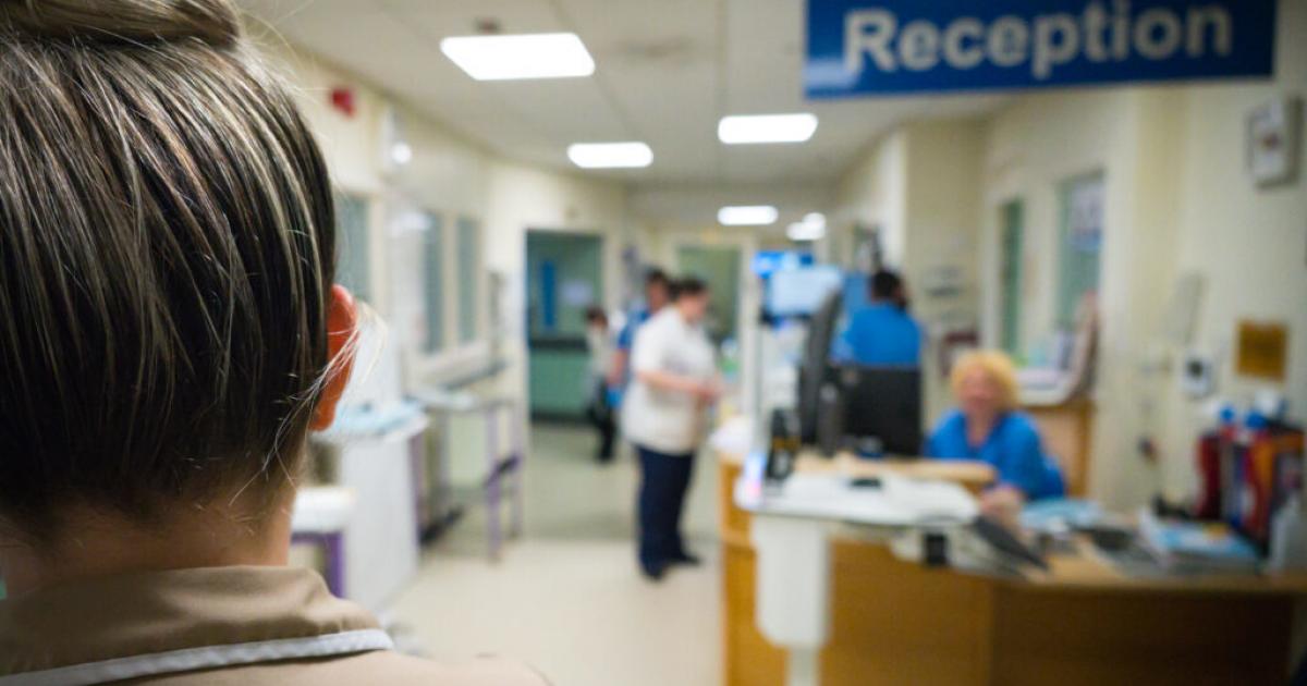 Cancelled Bolton NHS ops'completely unacceptable' - Government