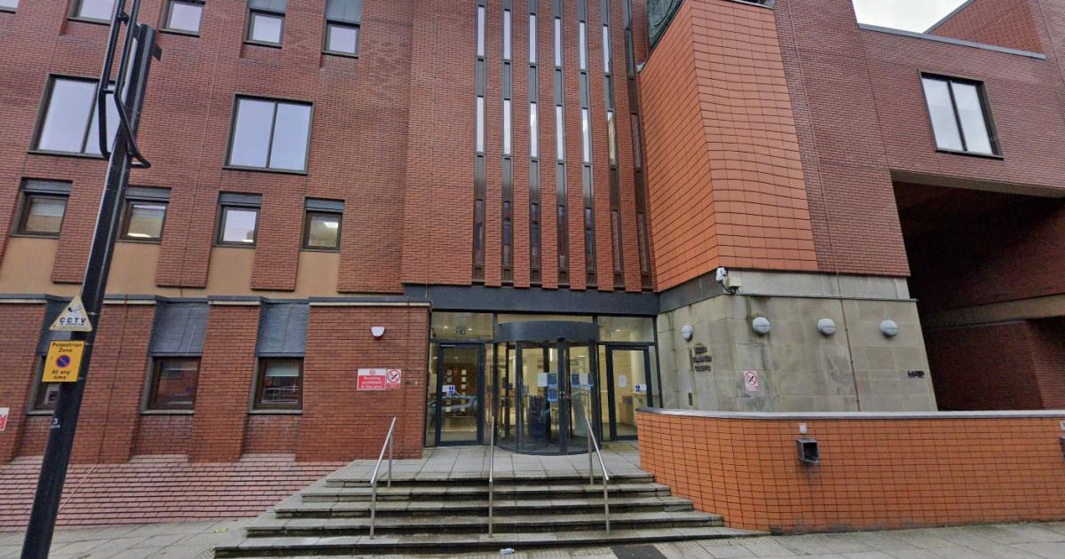 York man denies non-fatal suffocation at Leeds Crown Court