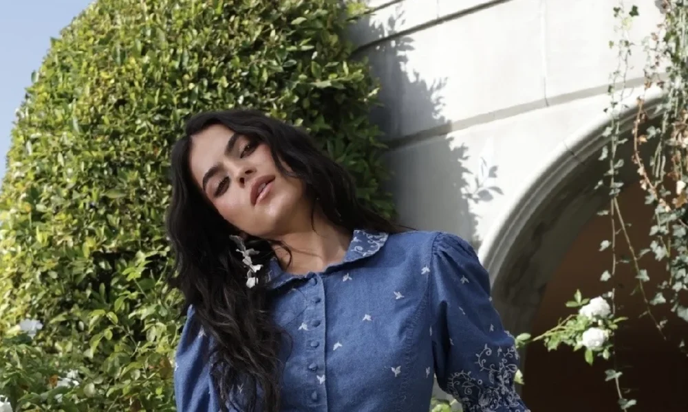 Sarah Jane Nader Says She'd Love to Raid Sister Brooks' Closet, But It's 'Locked Like Fort Knox'