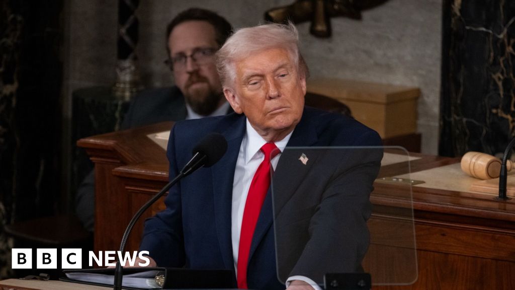 Trump devotes much of speech to immigration and economy, seeing them as vote-winners