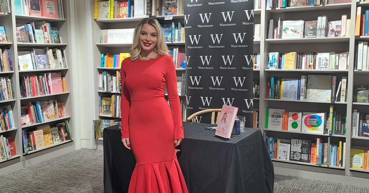 Helen Flanagan supported by former Corrie stars in Bolton