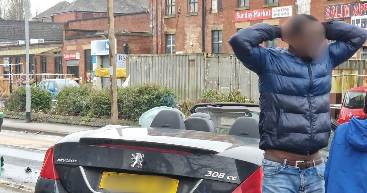 Police issue update after crash on Lever Street in Bolton