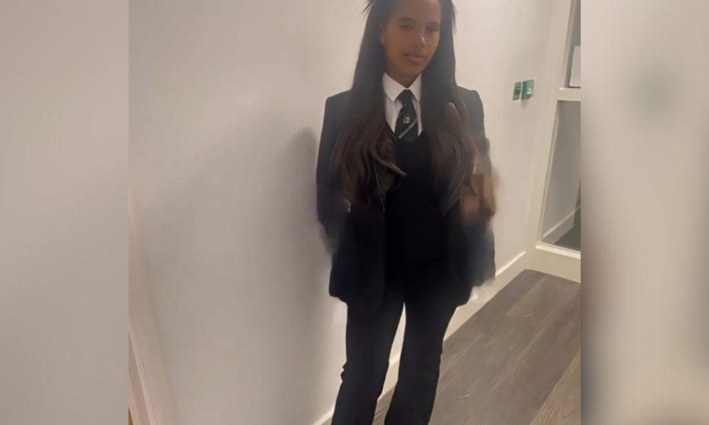 Police appeal to find missing teen girl with links to Bolton