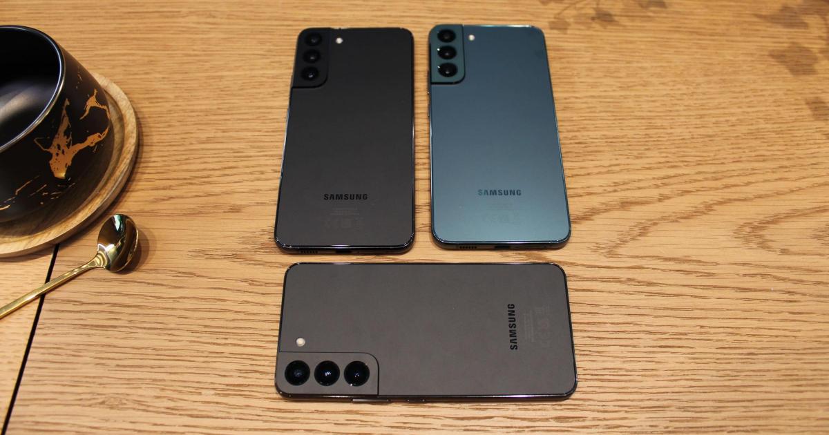 Samsung axes 3 Samsung Galaxy S21 phones from update list