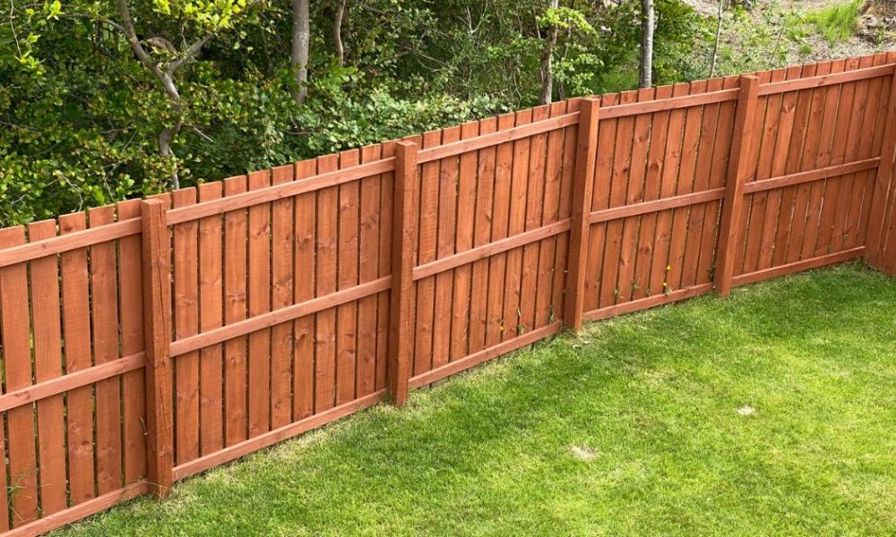 What side of the fence am I responsible for in the UK?