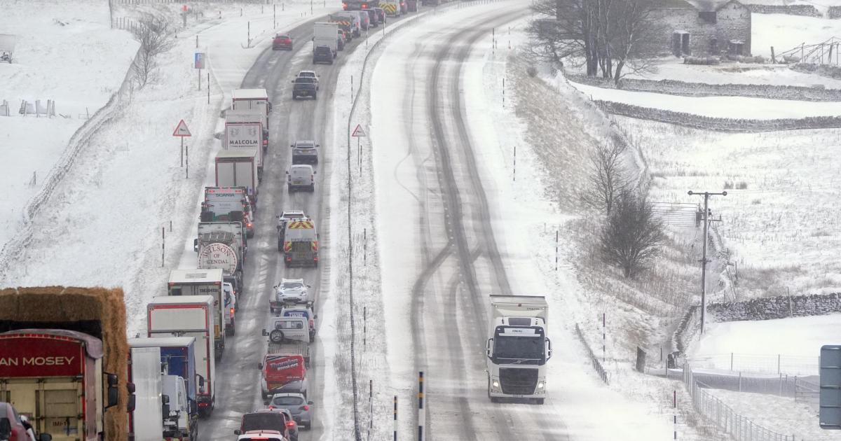 UK snow warnings in place as Met Office says to be 'wary'