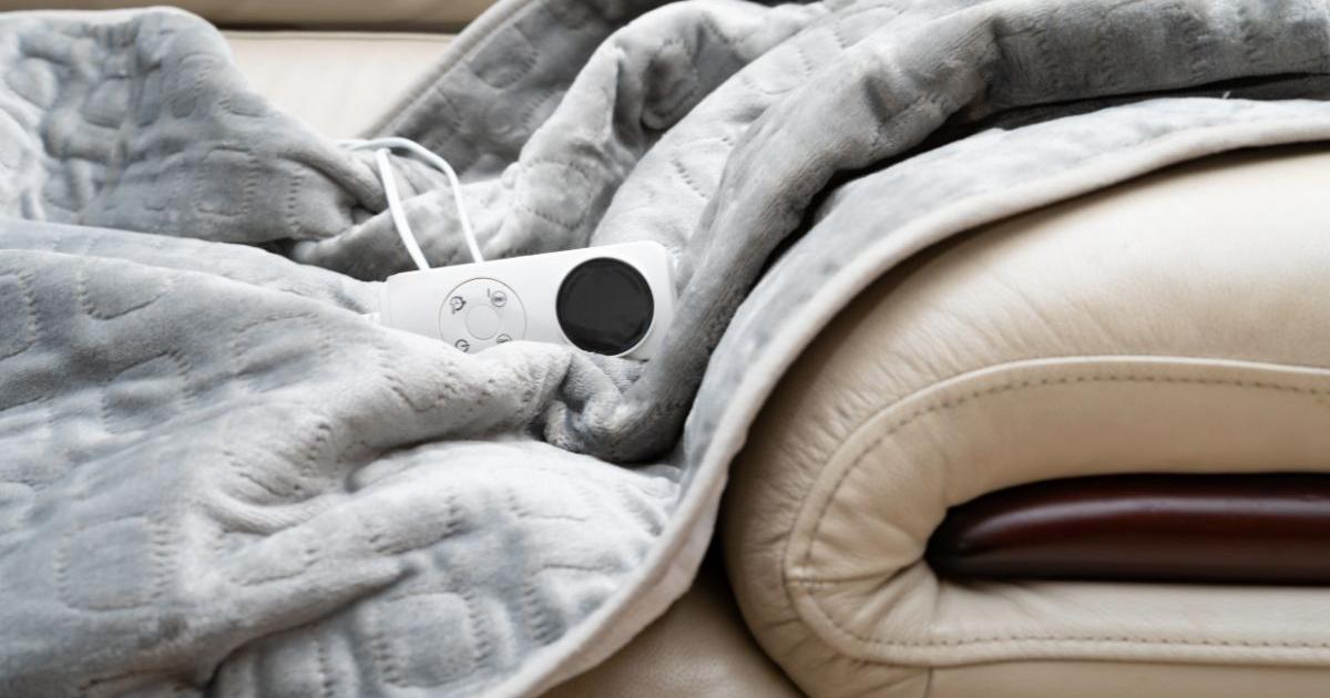 How do you wash a heated electric blanket? Expert advice