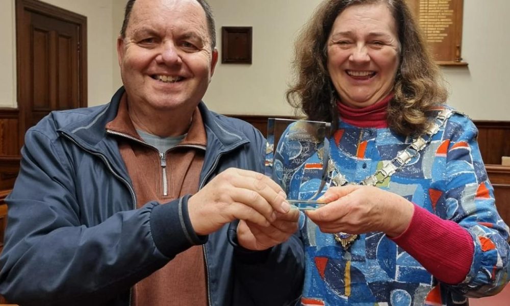 Norton Town Council gives awards to community heroes