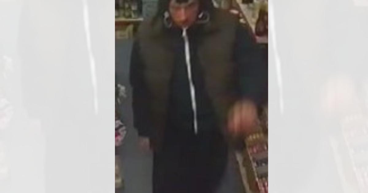 York - thief targets shop in Foxwood and steals alcohol