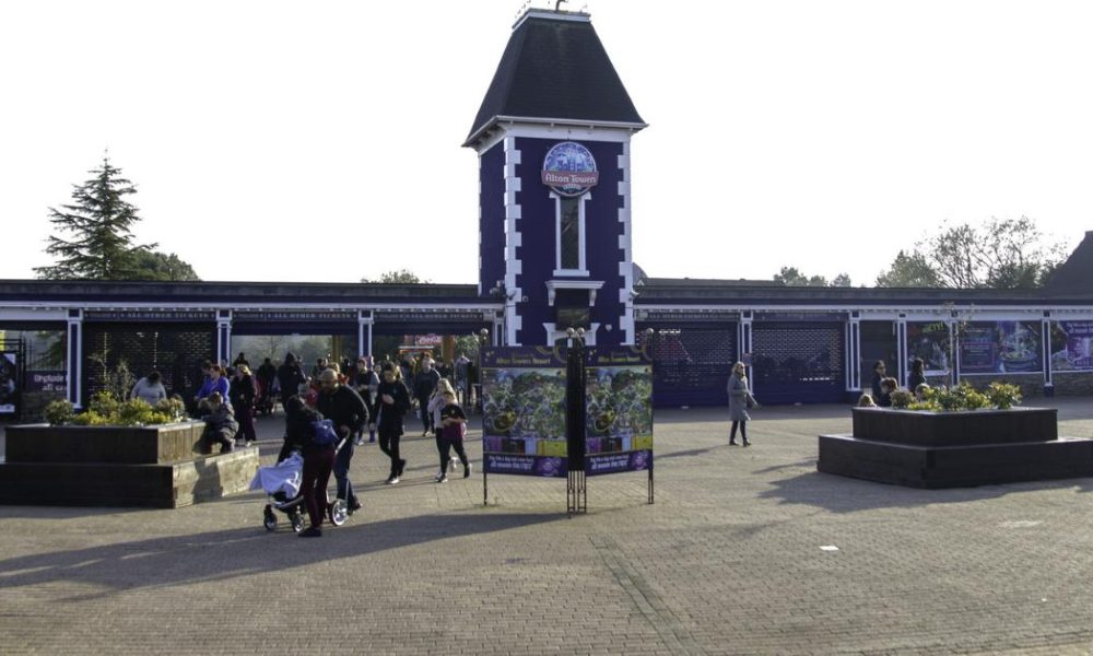 Alton Towers visitors disgusted by increased car park prices