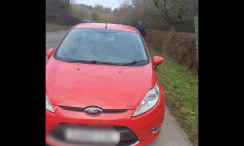 Police warn drivers in Haxby Road not to park on footpath