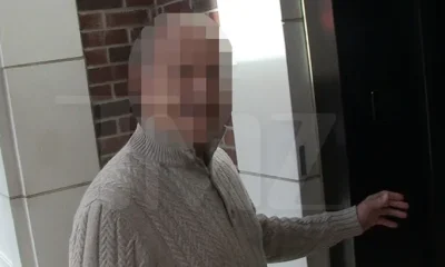 021826_kelsey_grammer_guess_who_kal