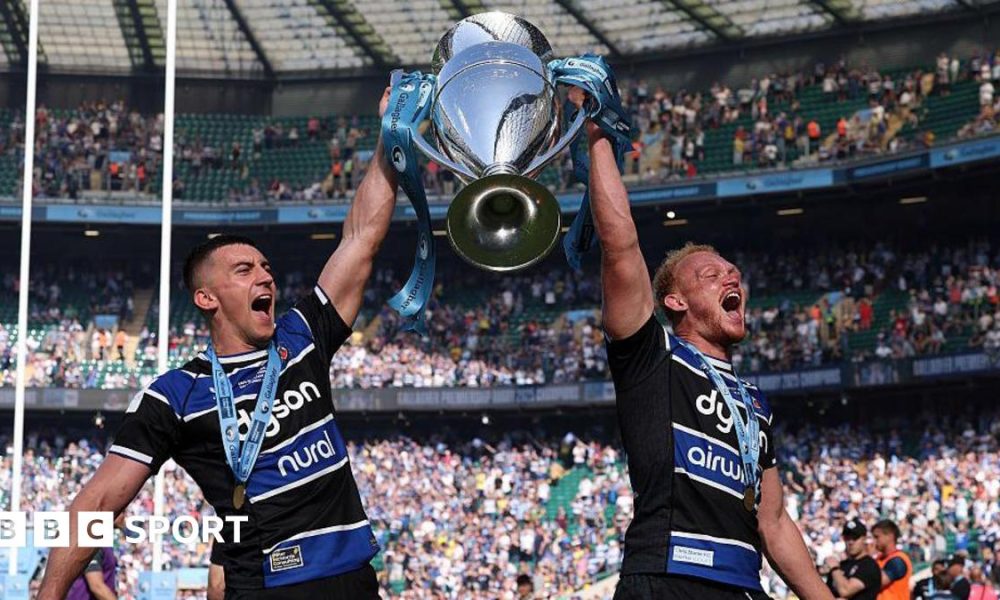 Bath's Cameron Redpath and Miles Reid lift the Premiership title at Twickenham in June