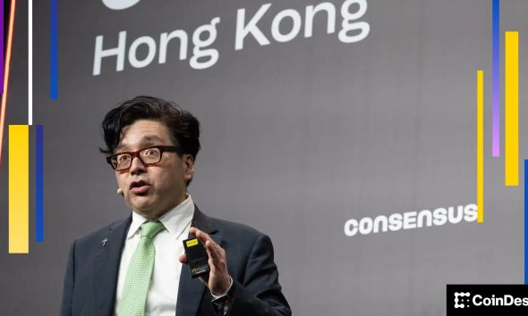 Tom Lee says crypto sentiment is as poor as 2018 and 2022 bottoms