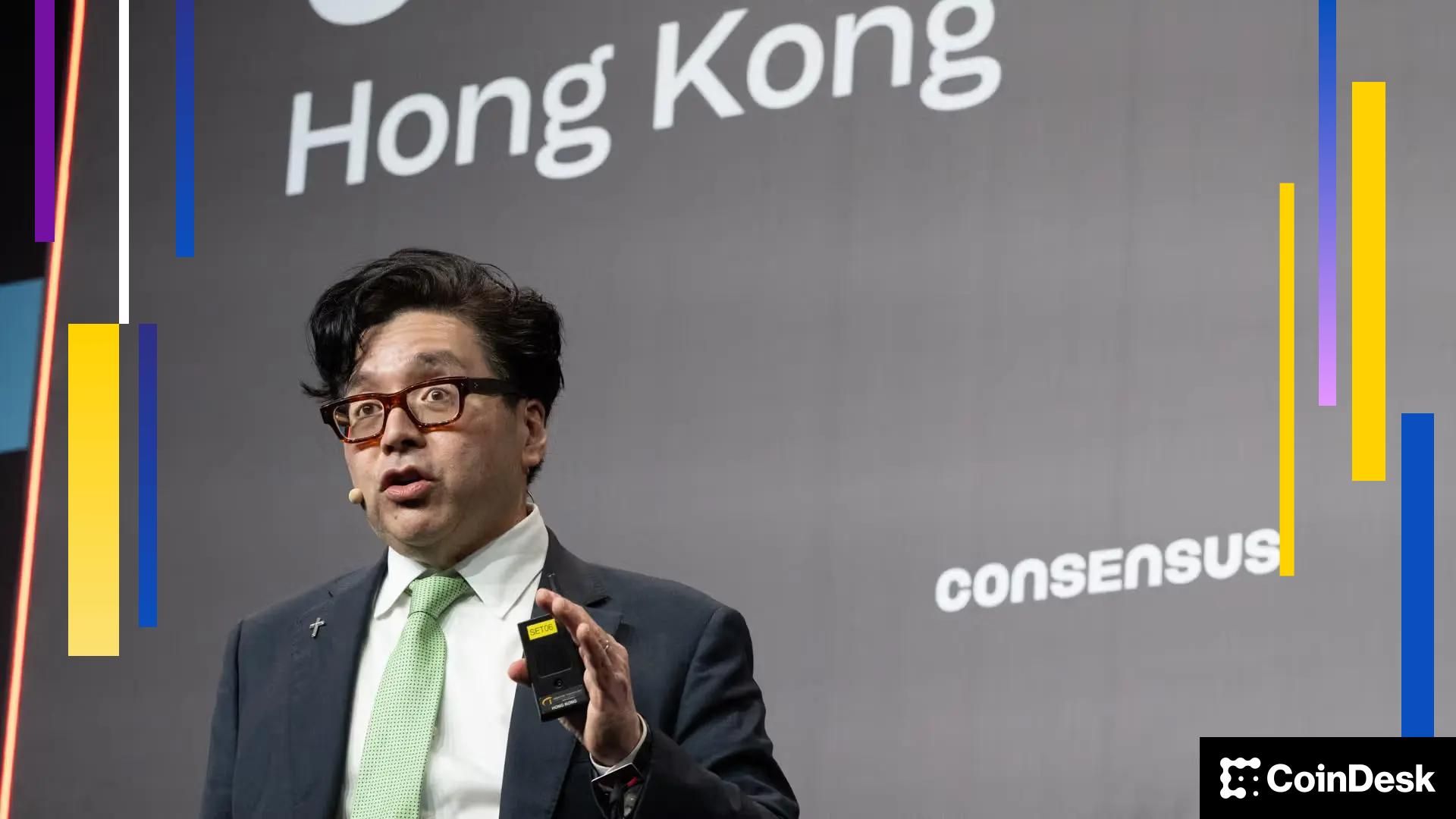 Tom Lee says crypto sentiment is as poor as 2018 and 2022 bottoms