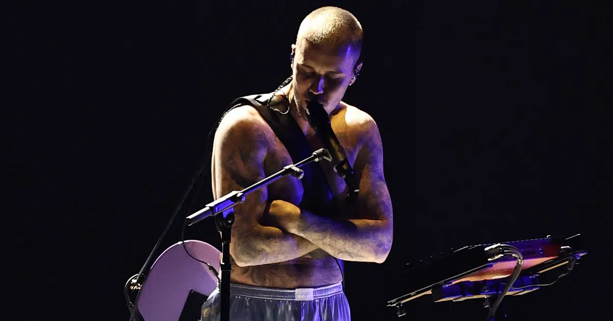 Grammys Boss Reflects On Justin Bieber's Boxers Performance