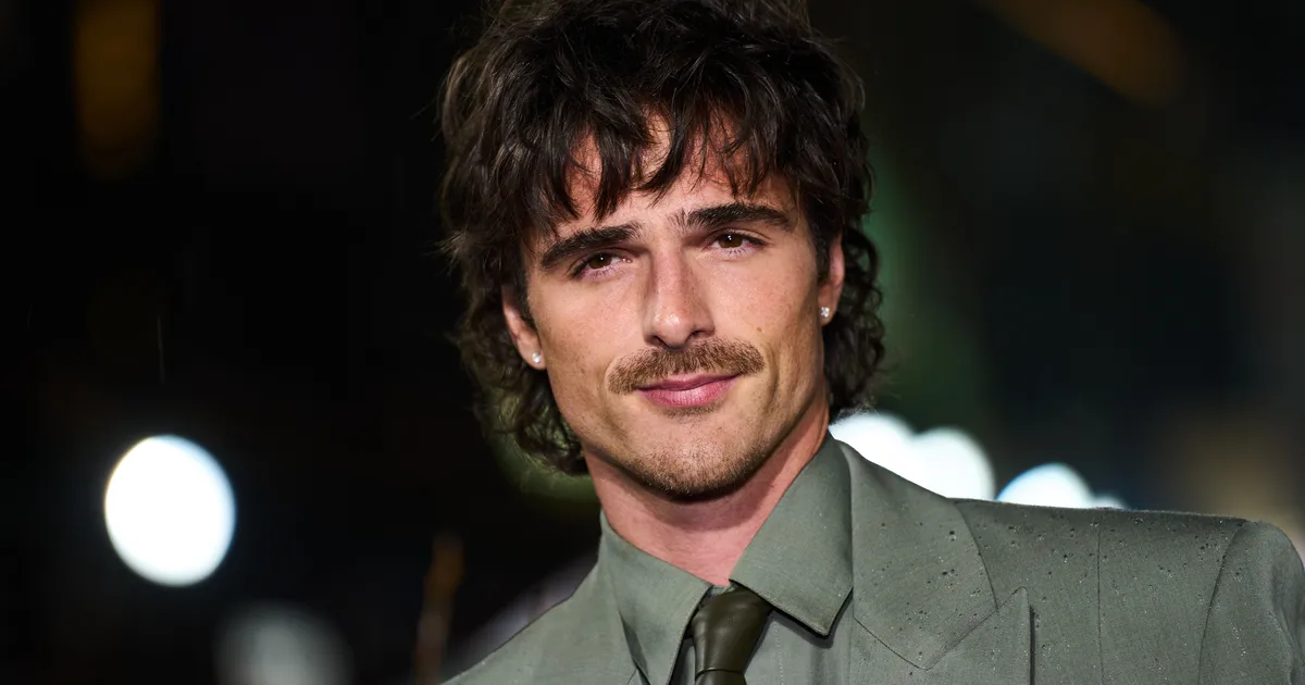 Professor Reacts To Jacob Elordi's Wuthering Heights Casting