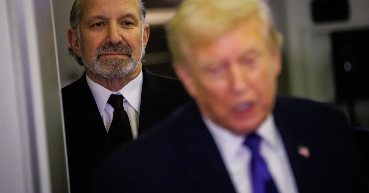 Epstein Island Visitor Howard Lutnick Still Has His Job In Trump's Cabinet