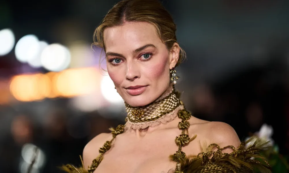 Margot Robbie Slams Weight Loss Book Given To Her By Male Co-Star